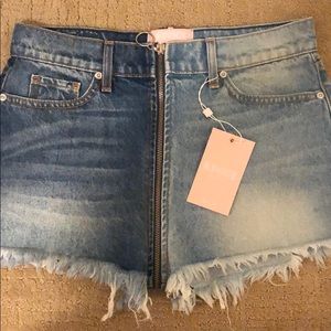 Revice Yin & Yan Shorts